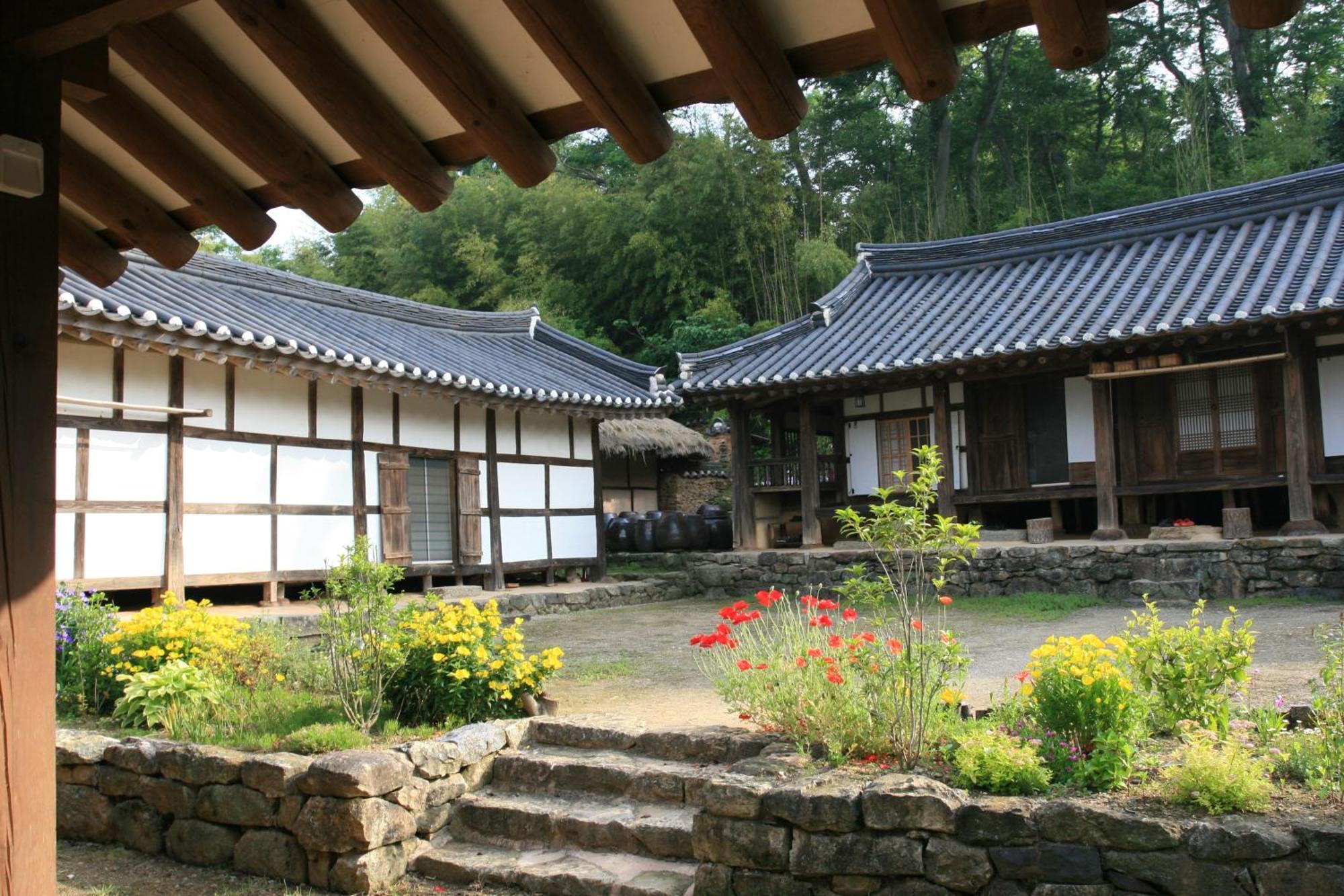 Jinrae Lee'S Traditional House Boseong Екстериор снимка
