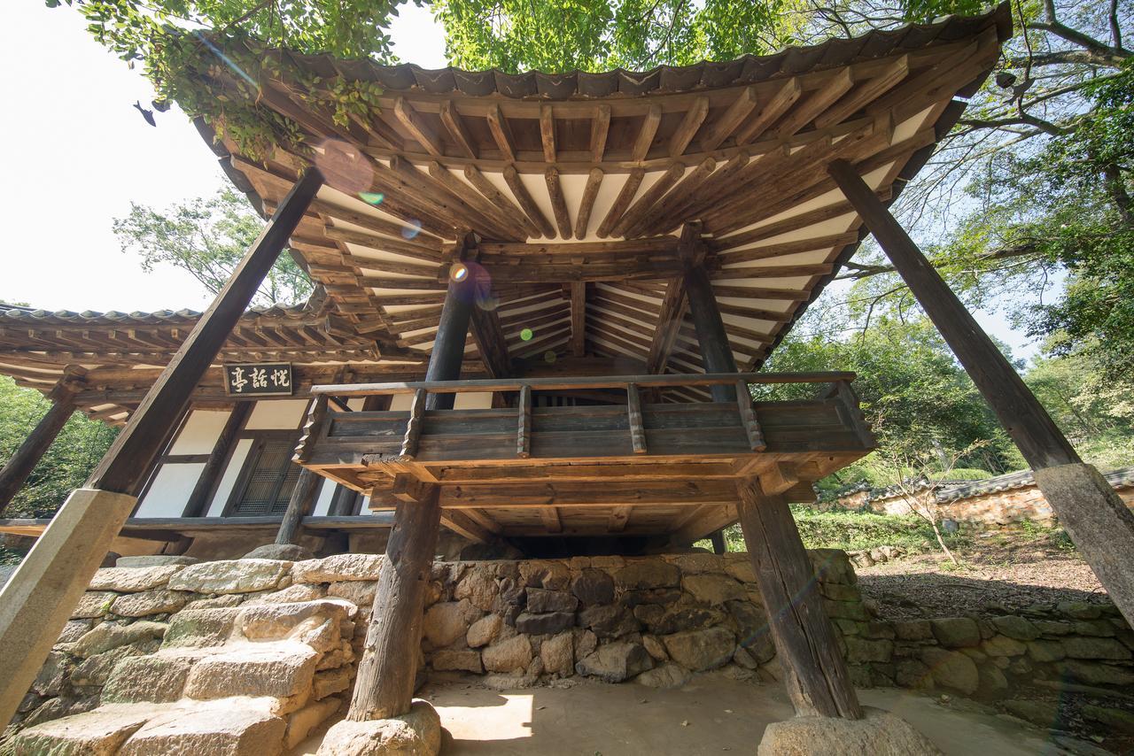 Jinrae Lee'S Traditional House Boseong Екстериор снимка
